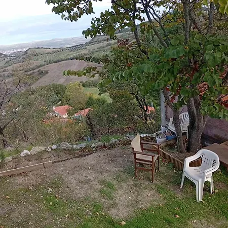 The αγιου χαραλαμπου Ferienhaus Liapáta